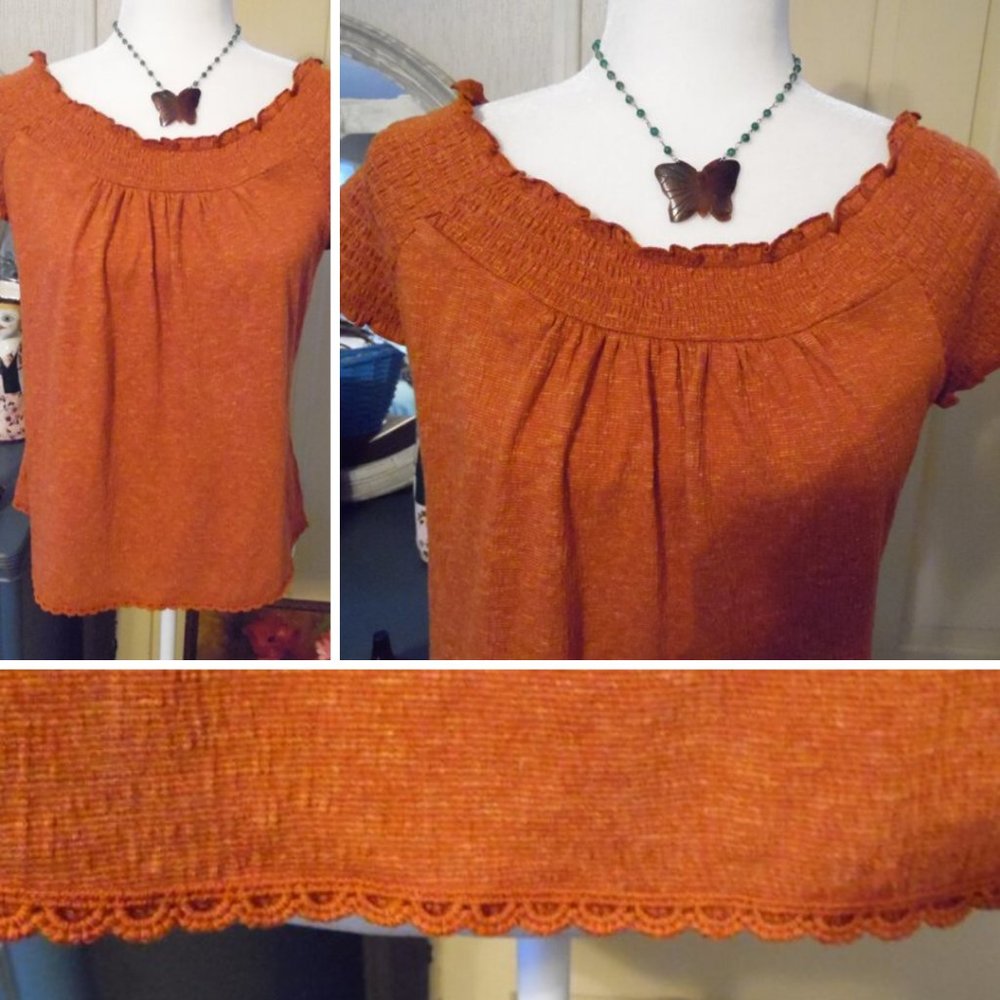 🍍 NWT Boho Smocked Short-Sleeved Top, Crochet Hem